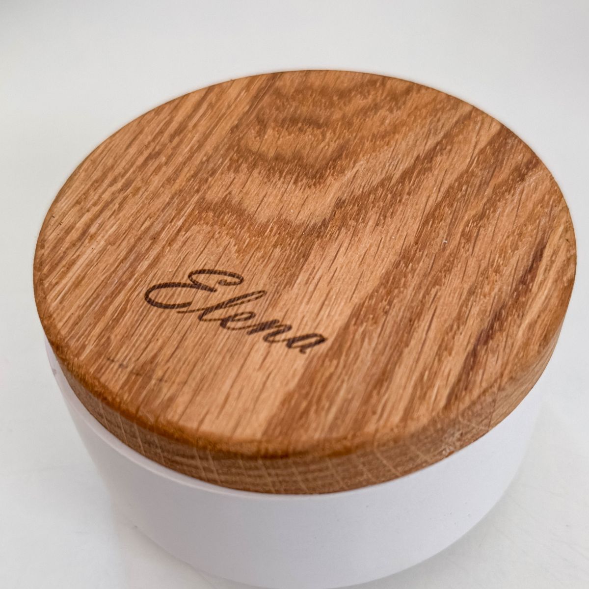 Dose mit Holzdeckel